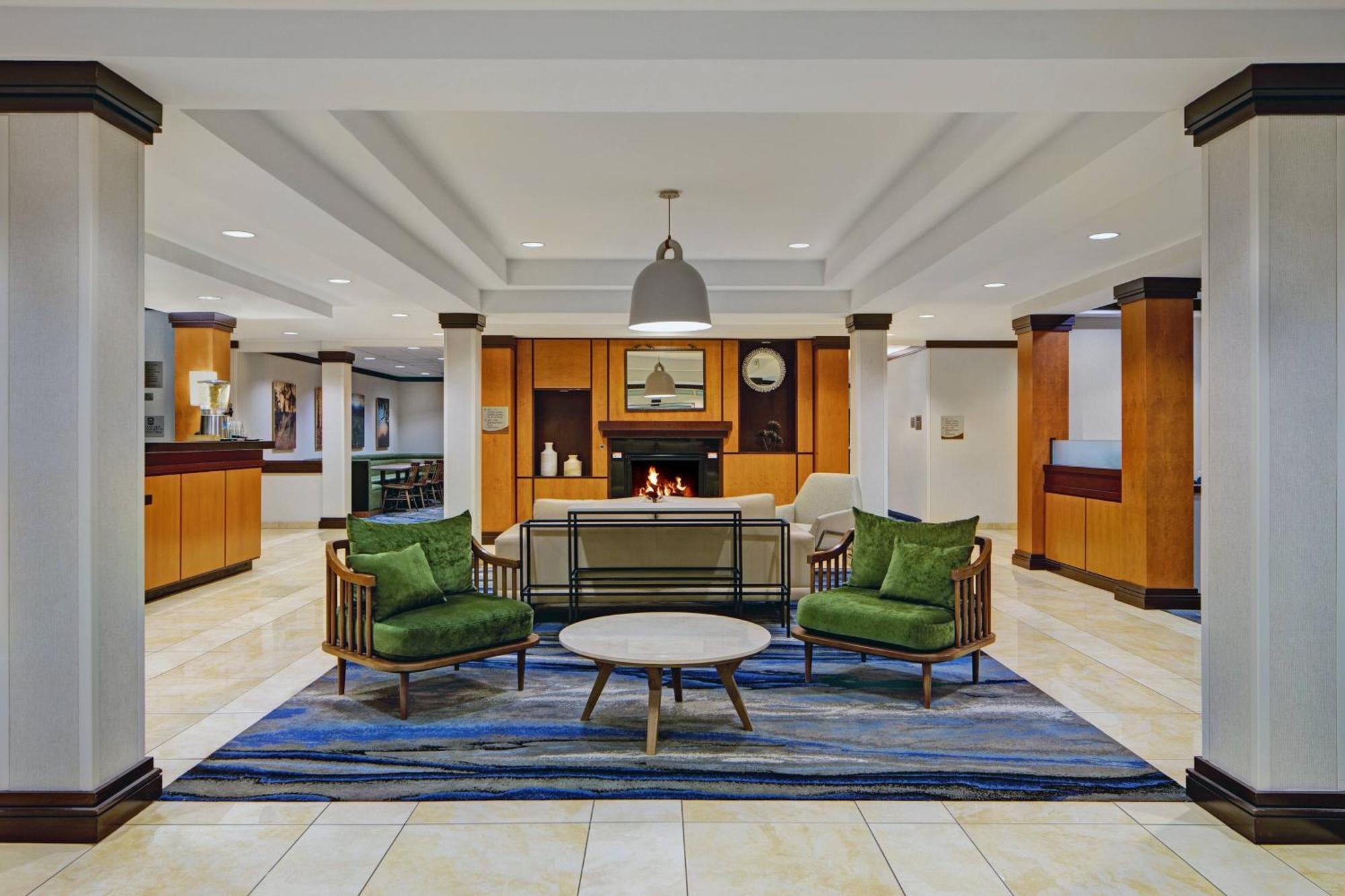 Fairfield Inn And Suites Карлсбад Екстериор снимка