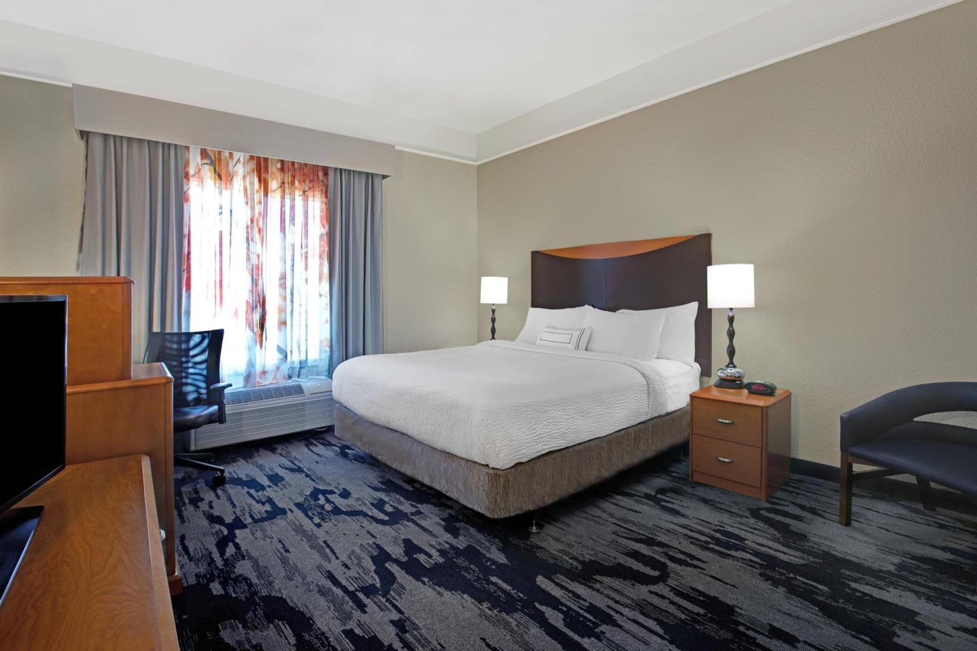 Fairfield Inn And Suites Карлсбад Екстериор снимка