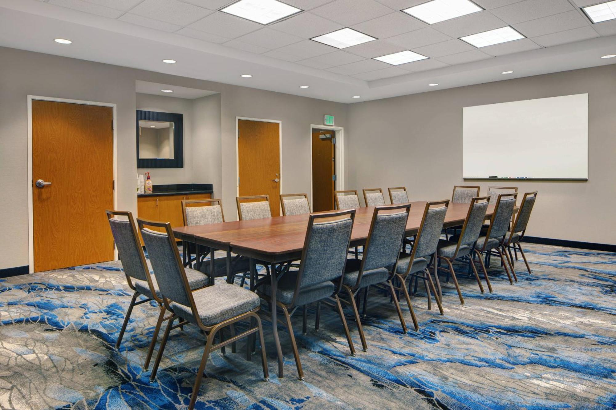 Fairfield Inn And Suites Карлсбад Екстериор снимка
