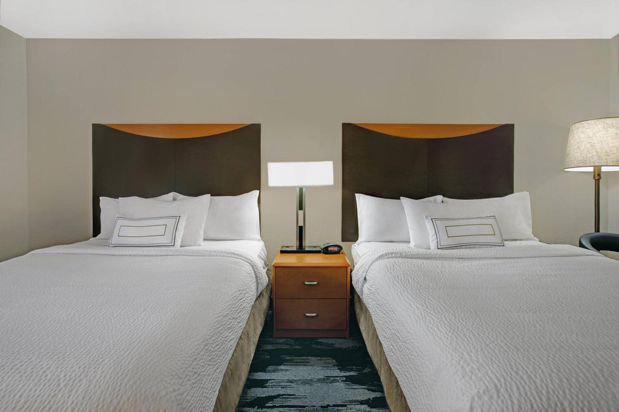 Fairfield Inn And Suites Карлсбад Екстериор снимка