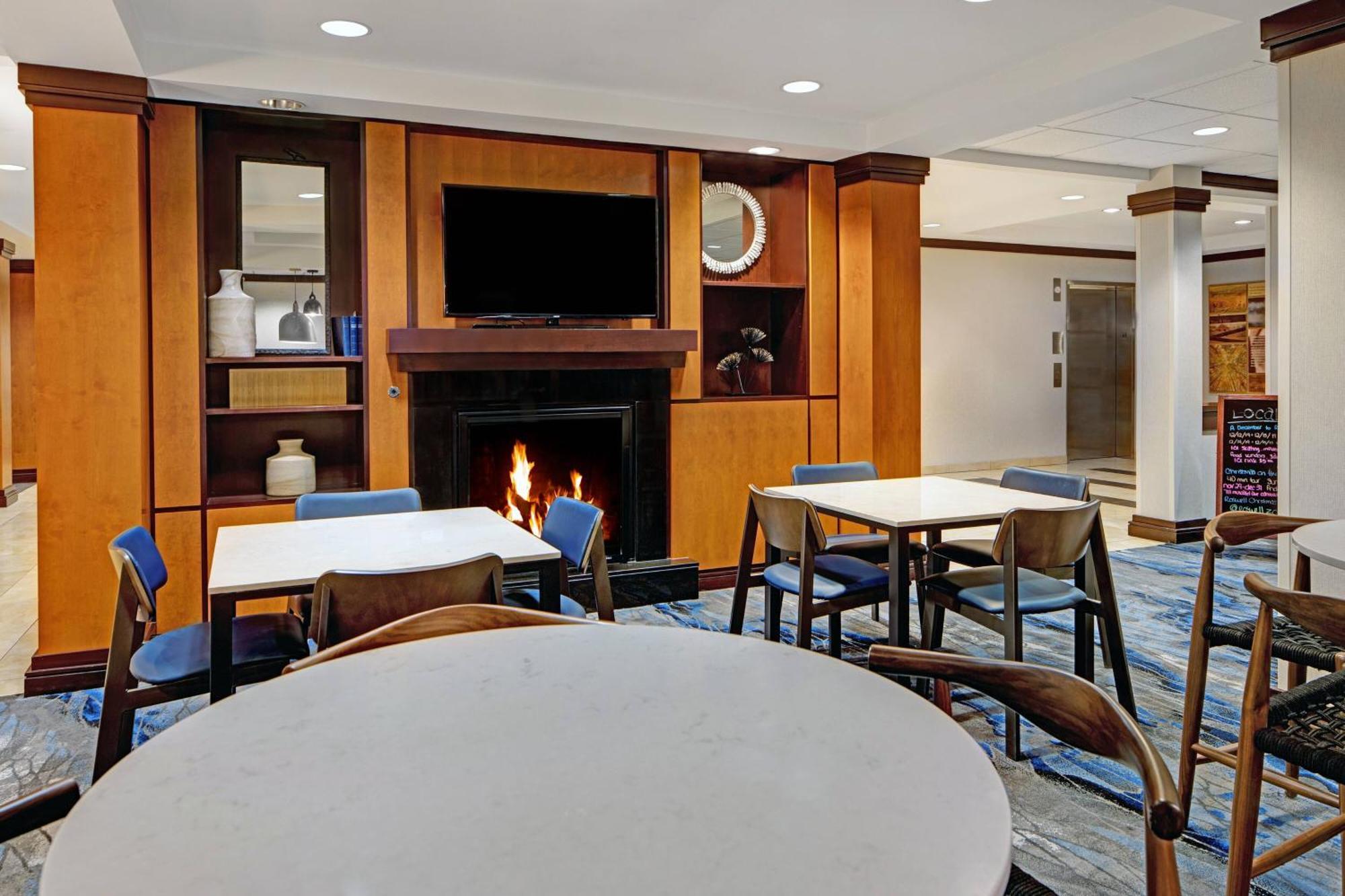 Fairfield Inn And Suites Карлсбад Екстериор снимка