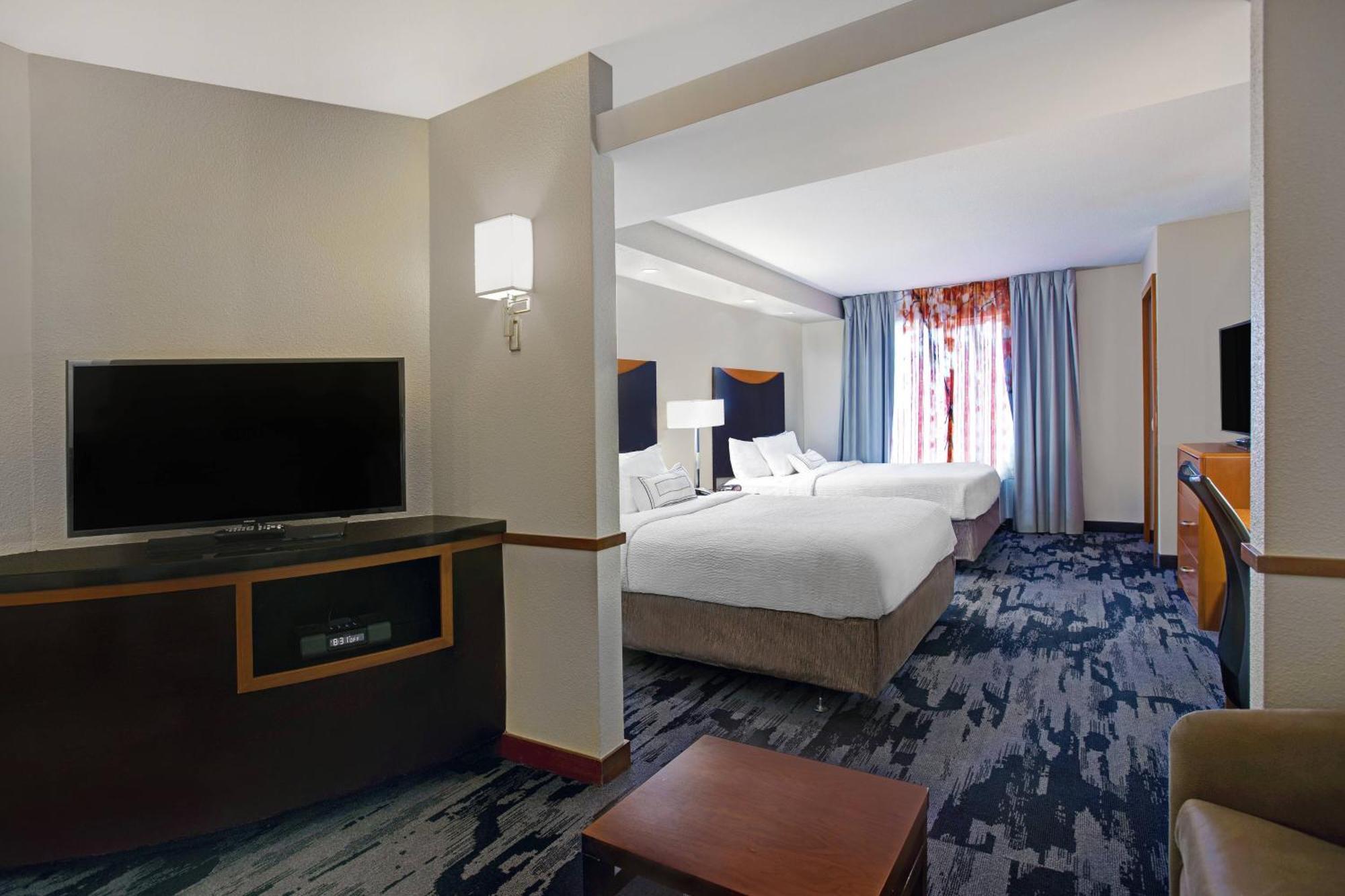 Fairfield Inn And Suites Карлсбад Екстериор снимка