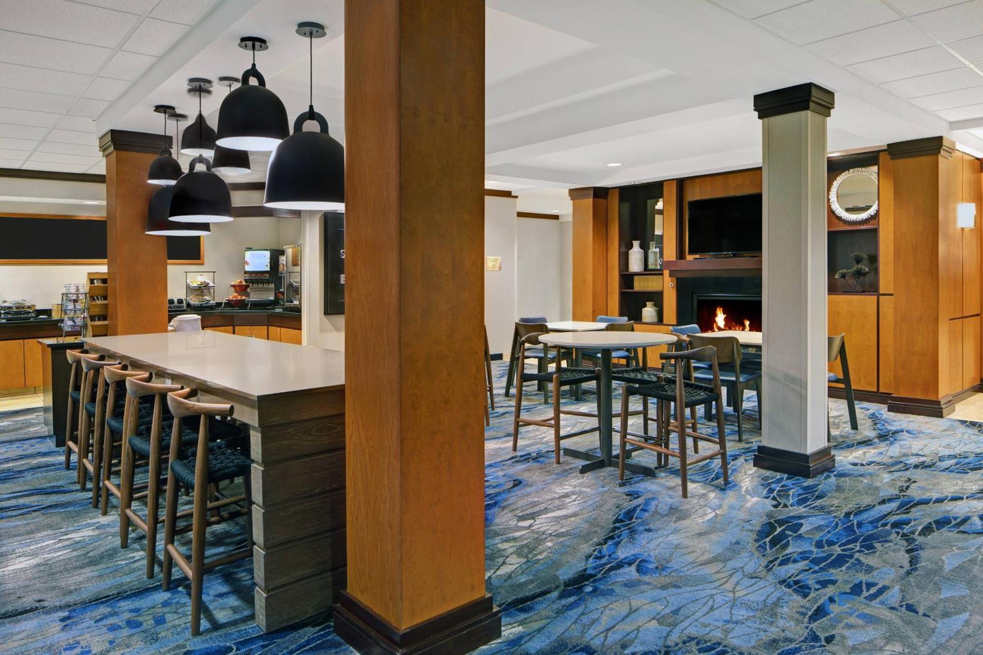 Fairfield Inn And Suites Карлсбад Екстериор снимка