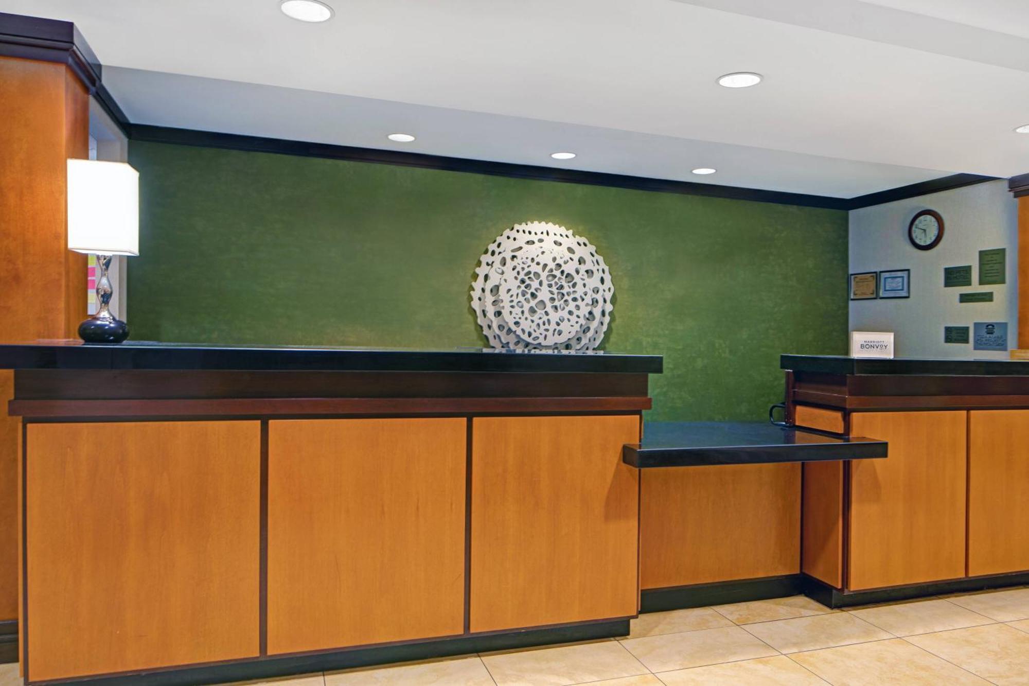 Fairfield Inn And Suites Карлсбад Екстериор снимка