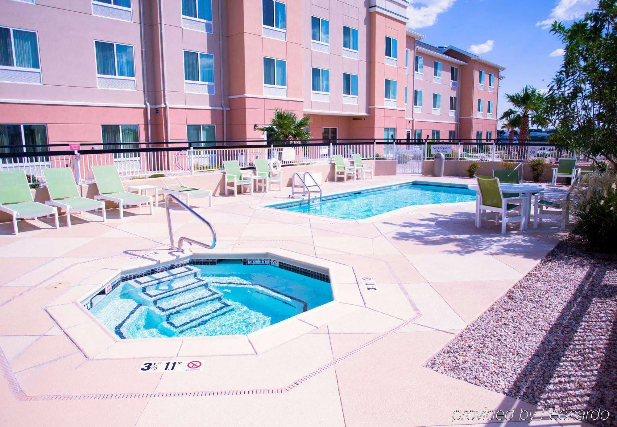 Fairfield Inn And Suites Карлсбад Екстериор снимка